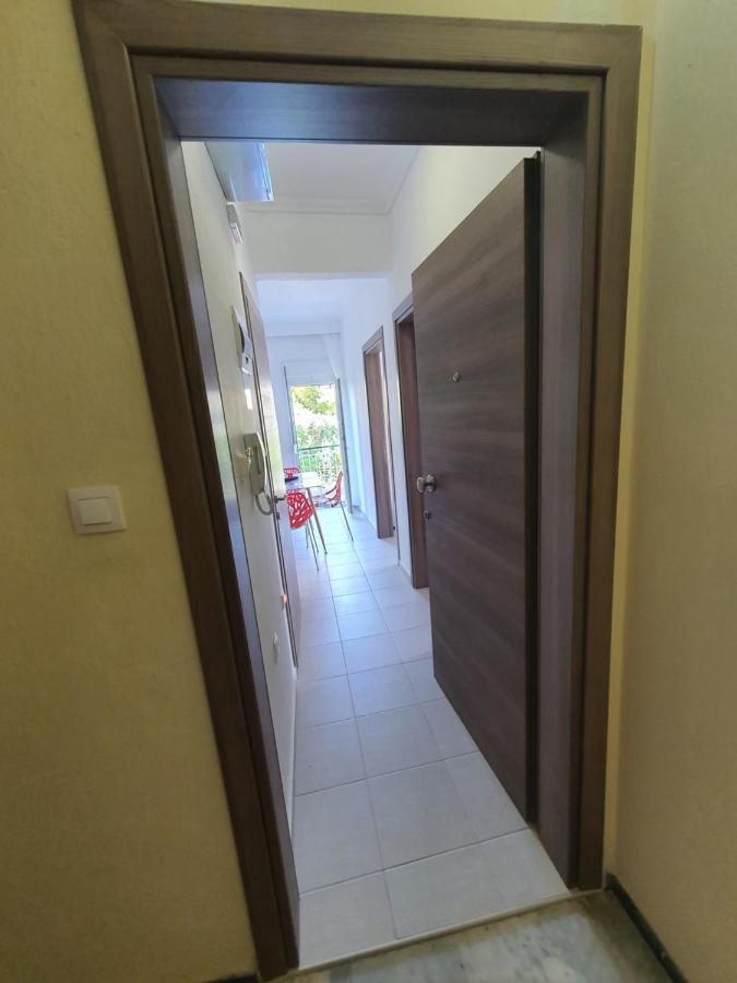 Cozy & Cool Apartment N1 30M From Sea Nea Kallikrateia Luaran gambar