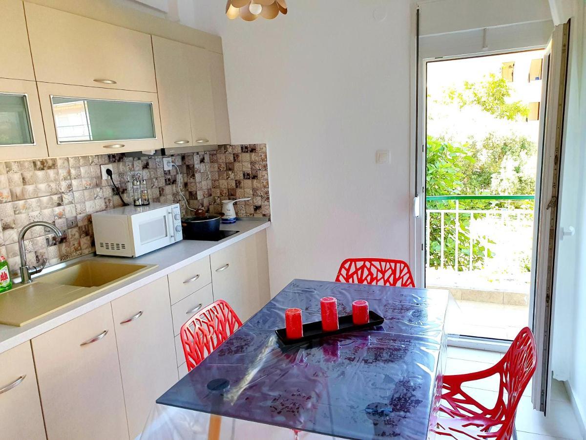 Cozy & Cool Apartment N1 30M From Sea Nea Kallikrateia Luaran gambar