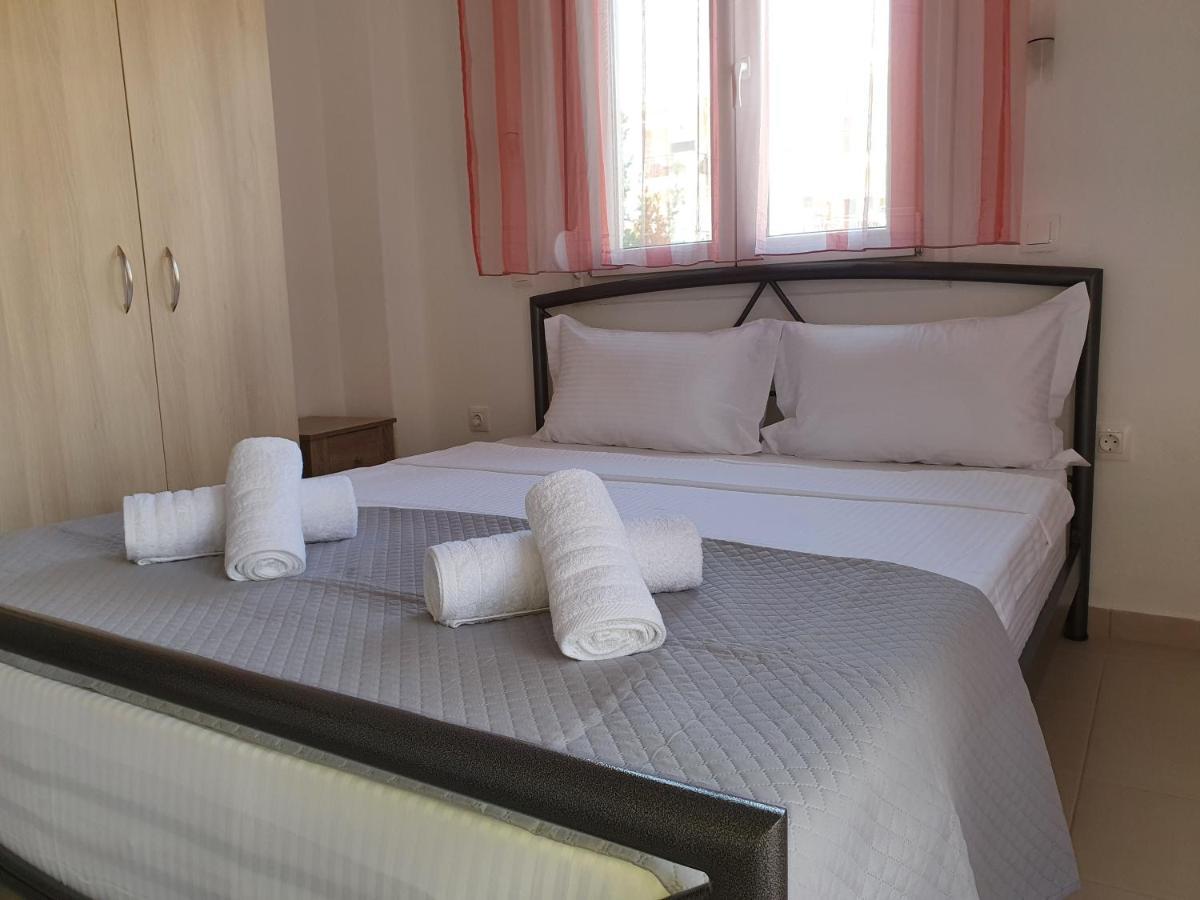 Cozy & Cool Apartment N1 30M From Sea Nea Kallikrateia Luaran gambar